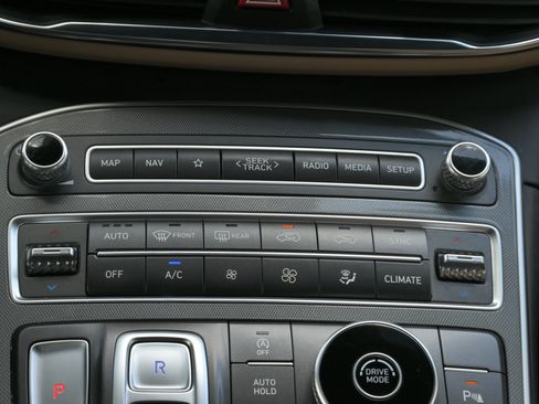 Used 2023 Hyundai Santa Fe Calligraphy FWD image 20