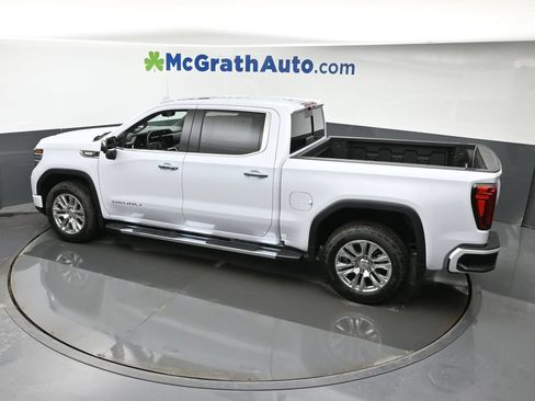 Used 2026 GMC Sierra 1500 Denali w/ Technology Package AWD/4WD image 23