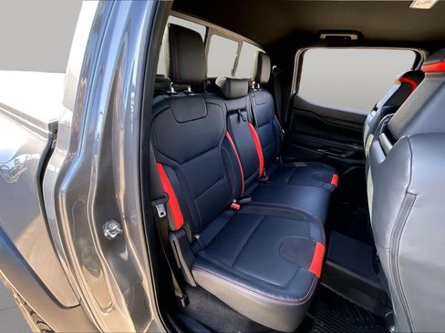 Used 2025 Ford Ranger Raptor AWD/4WD image 19