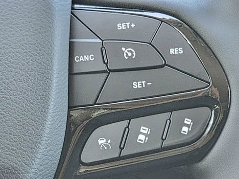 Certified 2023 Jeep Cherokee Altitude Lux w/ Lux Elite Package AWD/4WD image 34