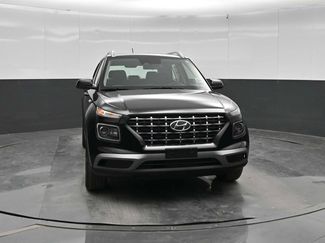 New 2026 Hyundai Venue SEL FWD video 2