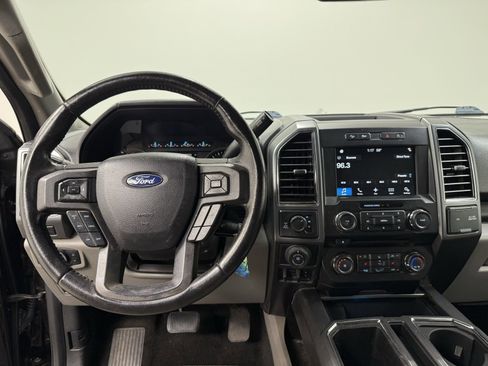 Used 2018 Ford F150 XLT w/ Equipment Group 302A Luxury image 10