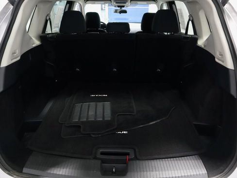 Certified 2024 Nissan Rogue SV image 13