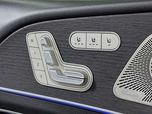 Certified 2021 Mercedes-Benz GLS 450 4MATIC image 24