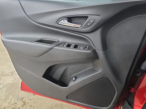 Used 2024 Chevrolet Equinox LT w/ LPO, Floor Liner Package image 26