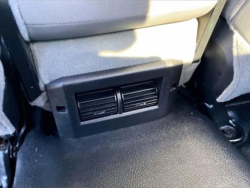 Used 2017 RAM 2500 Tradesman w/ Chrome Appearance Group image 11