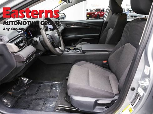 Used 2025 Toyota Camry LE image 14