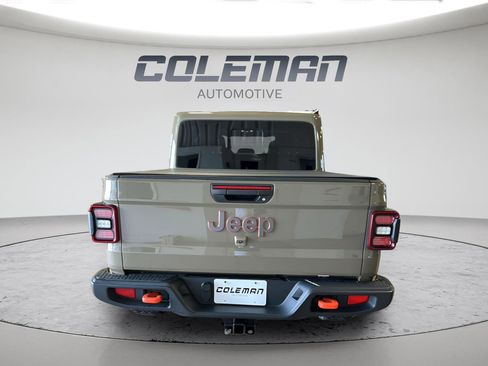 Used 2020 Jeep Gladiator Mojave AWD/4WD image 12
