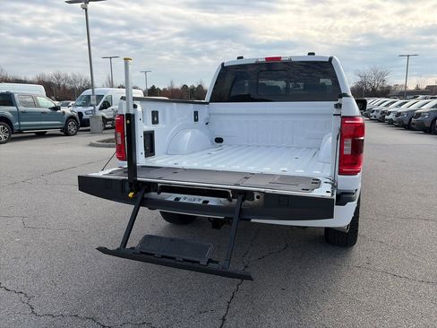 Used 2023 Ford F150 XLT image 12
