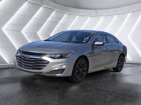 Used 2024 Chevrolet Malibu LT FWD image 6