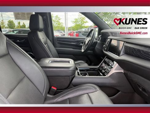 Used 2023 GMC Yukon Denali AWD/4WD image 41