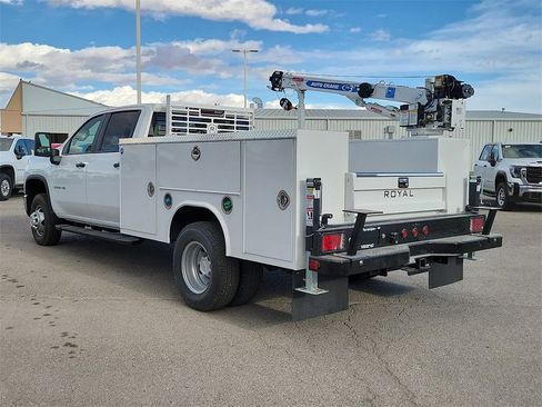 New 2025 Chevrolet Silverado 3500 W/T w/ WT Convenience Package image 7