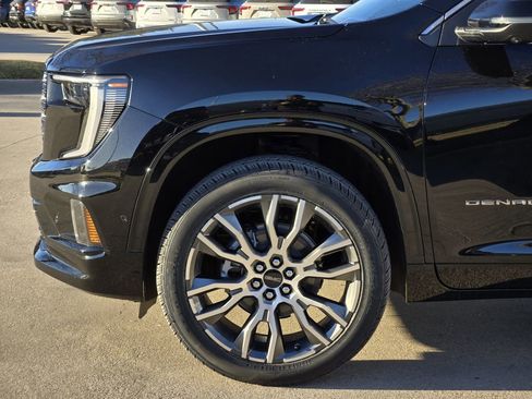 New 2026 GMC Acadia Denali Ultimate w/ LPO, Floor Liner Package FWD image 6