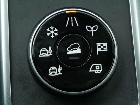 Used 2023 Nissan Pathfinder SL image 32