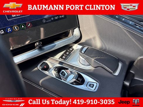 Used 2022 Chevrolet Corvette Stingray Preferred Conv w/ Z51 Performance Package RWD image 23
