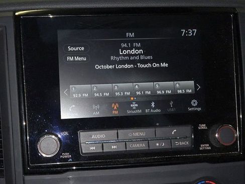 Used 2024 Nissan Titan SV w/ Accessory Utility Package image 16