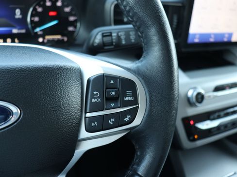 Used 2023 Ford Explorer XLT w/ Equipment Group 202A image 20