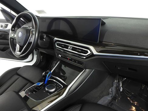 Certified 2023 BMW i4 eDrive35 RWD image 13