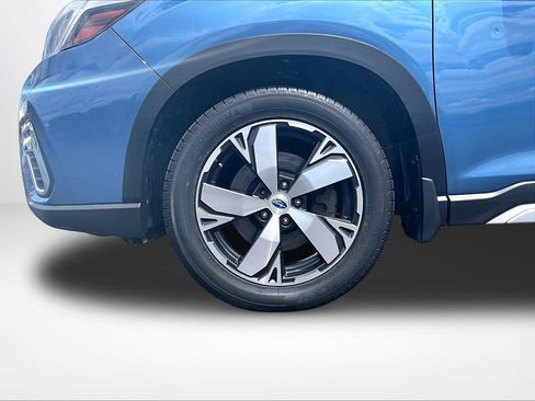 Used 2020 Subaru Forester Touring AWD/4WD image 9