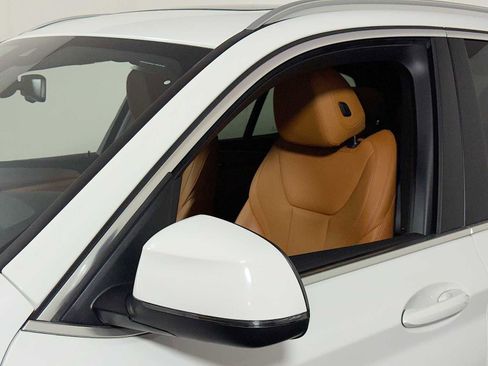 Used 2023 BMW X3 xDrive30i w/ Premium Package image 30