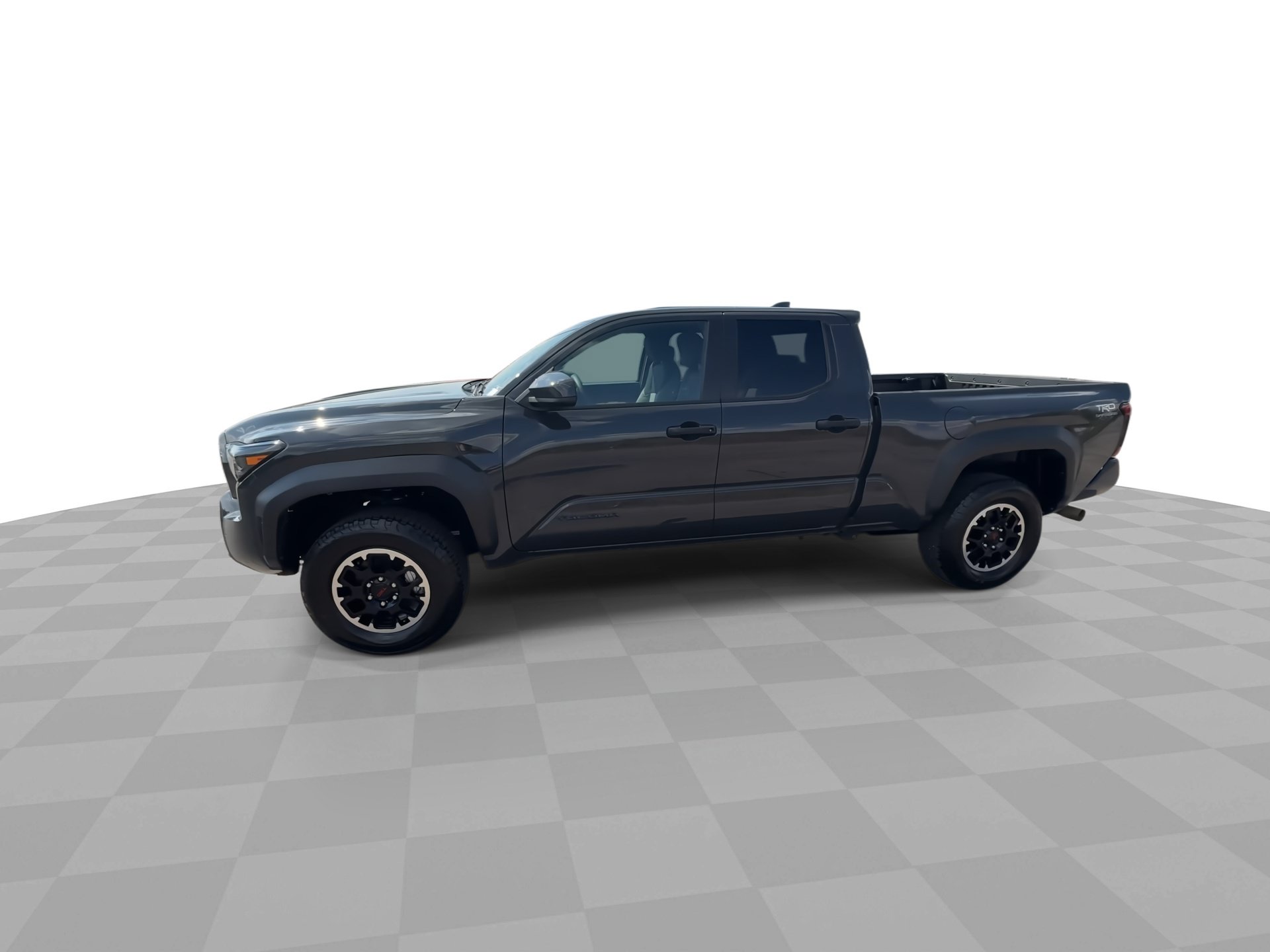 Used 2024 Toyota Tacoma TRD Off-Road AWD/4WD image 4