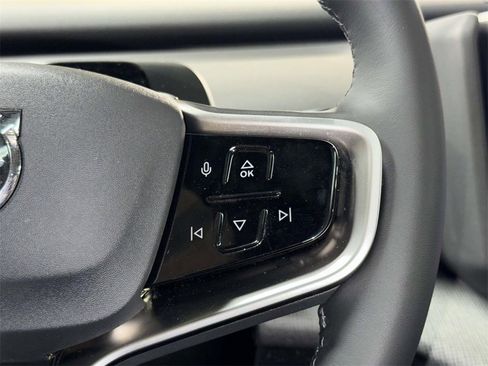 Used 2025 Volvo EX30 Ultra image 28