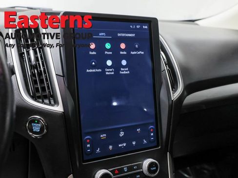 Used 2023 Ford Edge SEL image 12