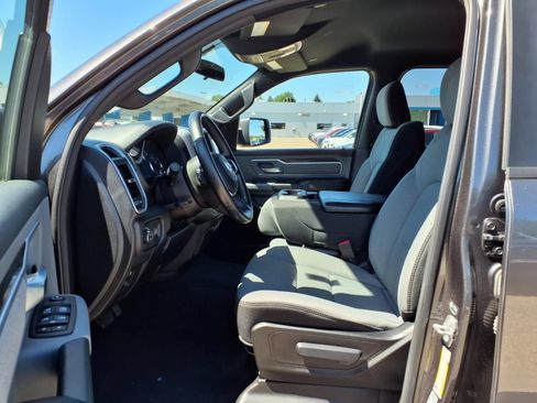 Used 2022 RAM 1500 Big Horn RWD image 17
