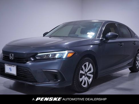 Used 2022 Honda Civic LX image 1
