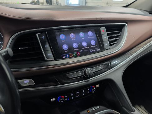 Used 2020 Buick Enclave Avenir w/ Trailering Package, 5000 lbs. AWD/4WD image 11