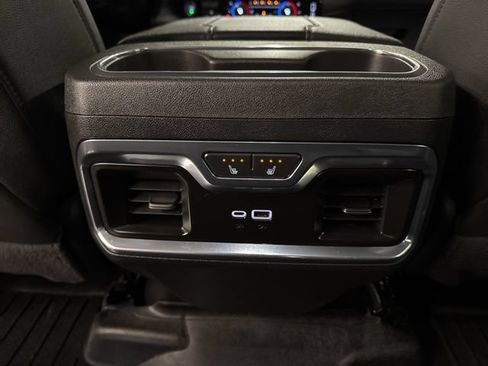 Used 2024 Chevrolet Silverado 2500 LTZ w/ LTZ Convenience Package AWD/4WD image 24