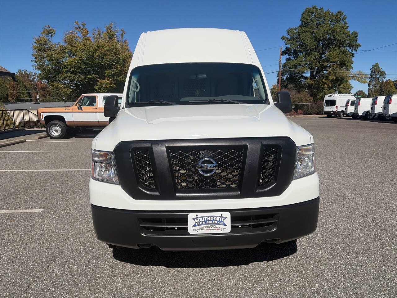 Used 2020 Nissan NV 2500 SV w/ Back Door Glass Package RWD image 9