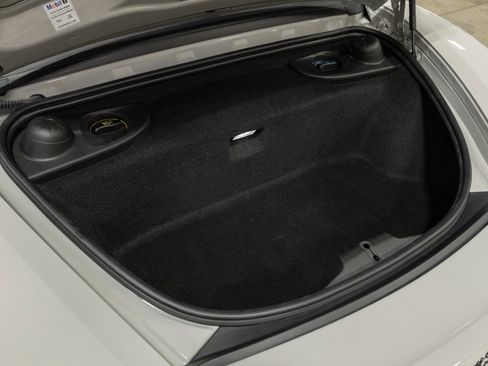Used 2021 Porsche 718 Boxster RWD image 68