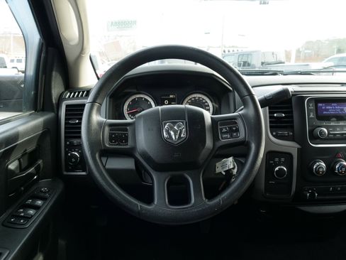 Used 2014 RAM 1500 Express image 17