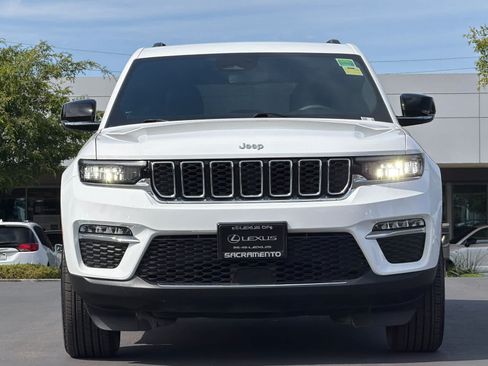 Used 2024 Jeep Grand Cherokee Limited w/ Trailer Tow Package AWD/4WD image 10