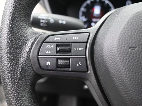 Used 2024 Honda HR-V LX image 29