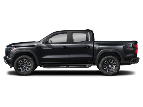 Used 2024 Chevrolet Colorado Z71 w/ Z71 Convenience Package 2 image 3