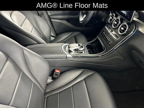 Used 2019 Mercedes-Benz GLC 300 4MATIC image 21