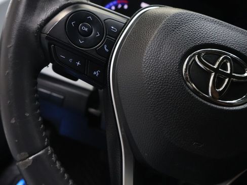 Used 2019 Toyota Corolla XSE FWD image 19