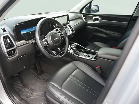 Used 2023 Kia Sorento SX FWD image 8