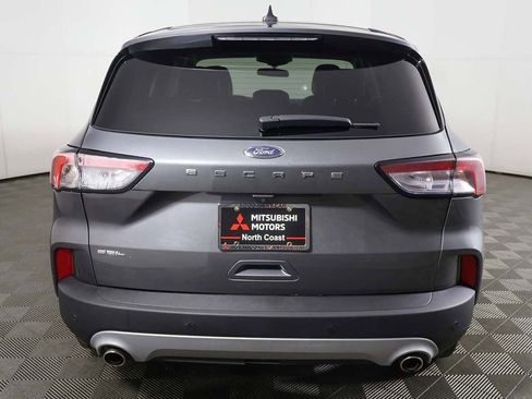 Used 2022 Ford Escape SEL FWD image 13