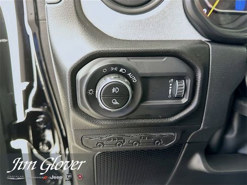 New 2026 Jeep Gladiator Sport image 22