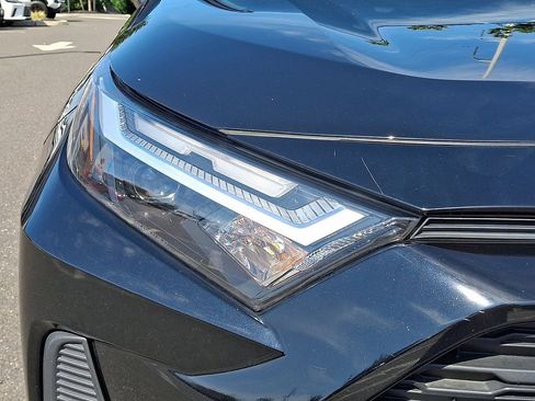 Certified 2024 Toyota RAV4 XLE AWD/4WD image 9