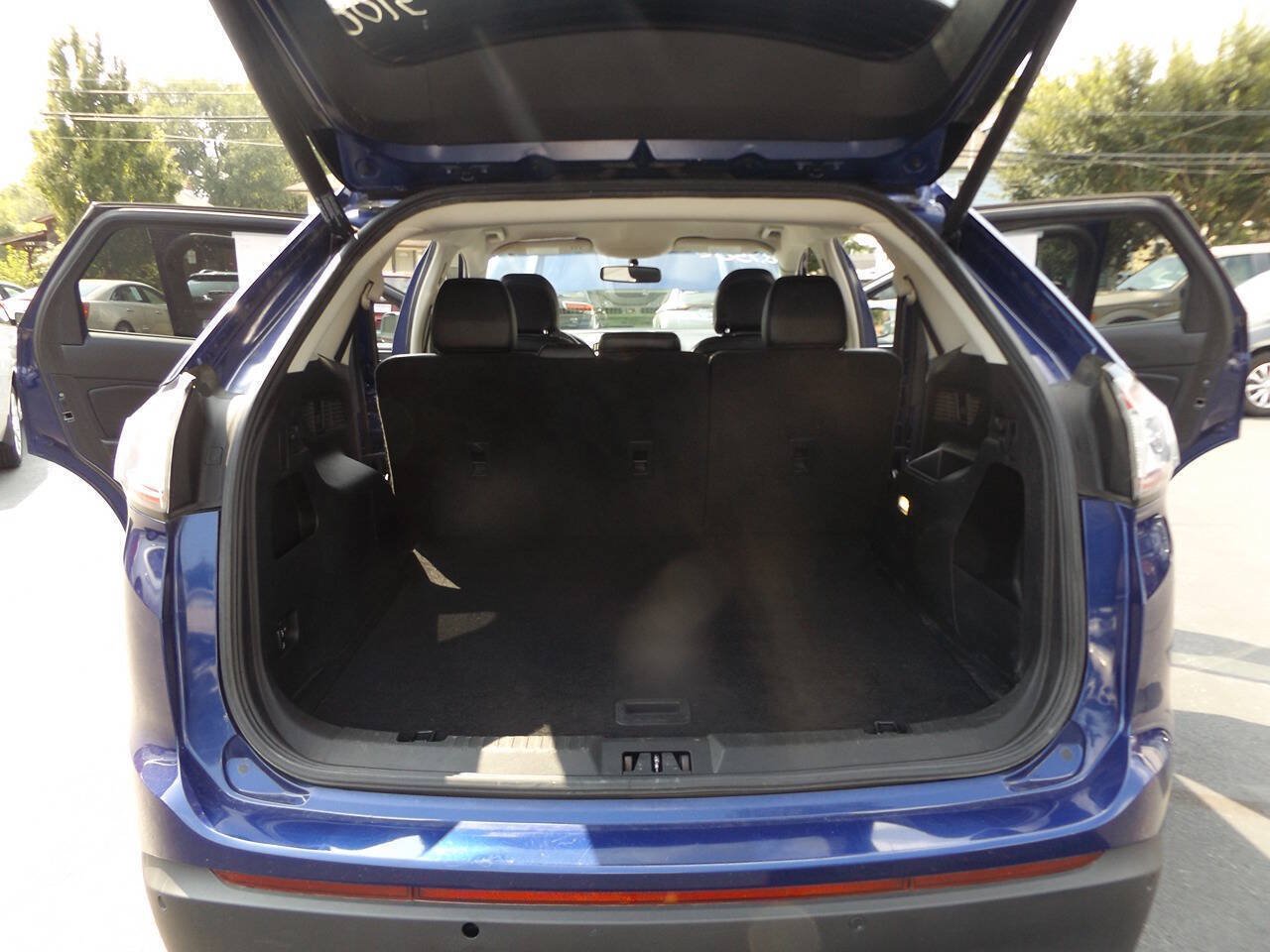 Used 2015 Ford Edge SEL w/ Equipment Group 201A AWD/4WD image 27