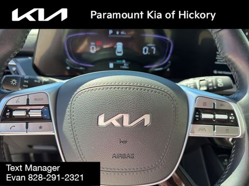 Used 2025 Kia Telluride S FWD image 23