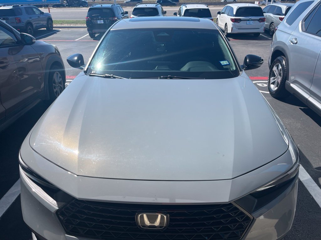 Used 2025 Honda Accord Sport image 2