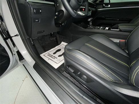Used 2026 Kia K5 GT image 12