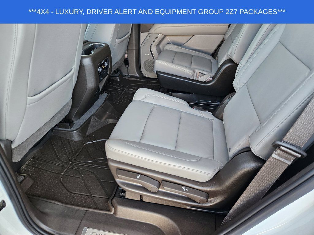 Used 2021 Chevrolet Tahoe Z71 w/ Luxury Package AWD/4WD image 30