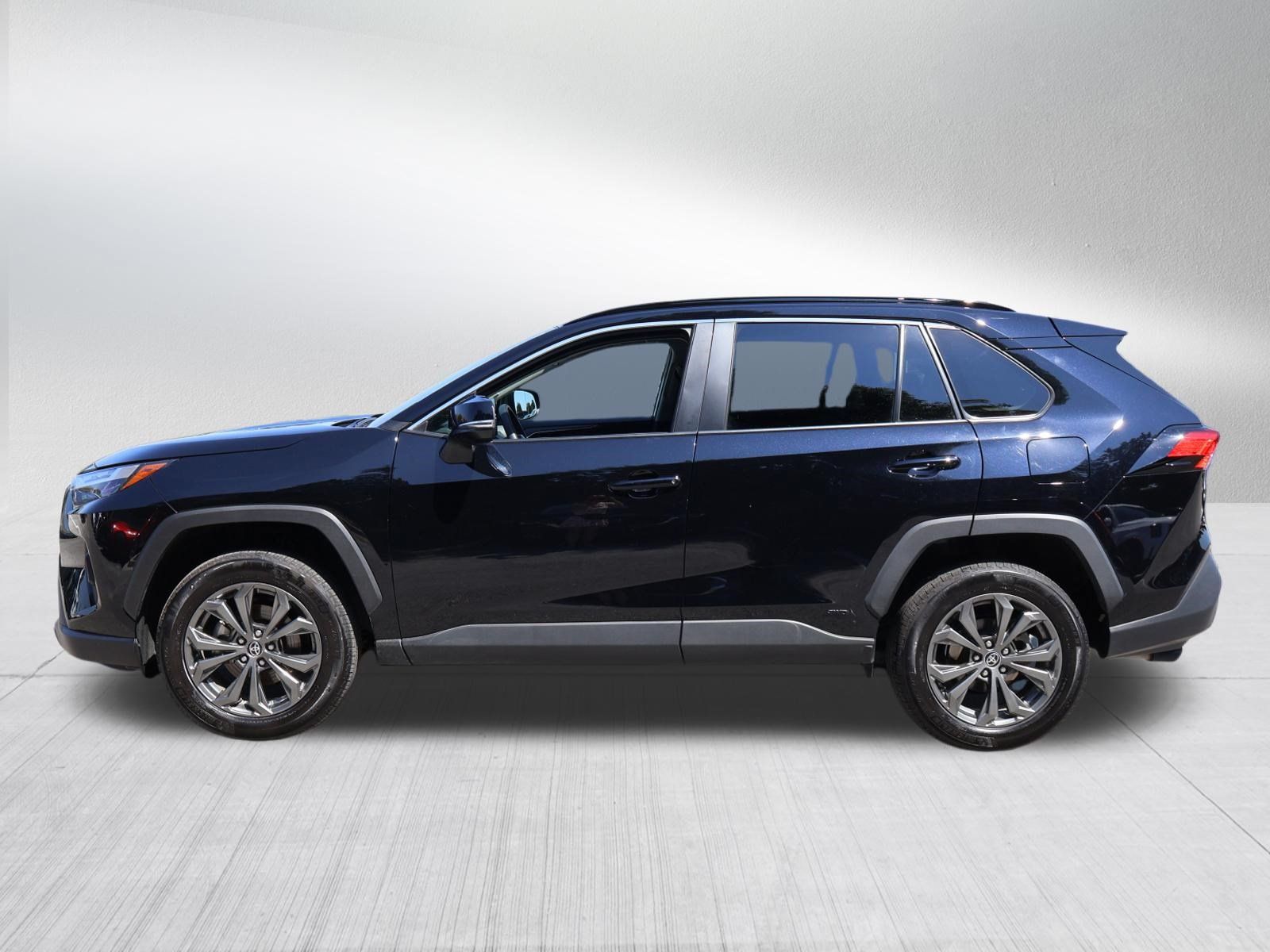 Used 2024 Toyota RAV4 XLE Premium w/ Weather Package AWD/4WD image 4