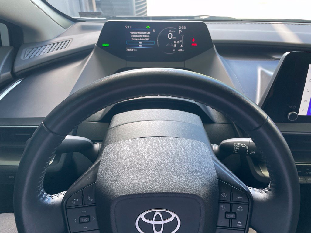 Used 2023 Toyota Prius LE FWD image 19